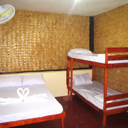 Coron Guapos Guesthouse Eksteriør billede