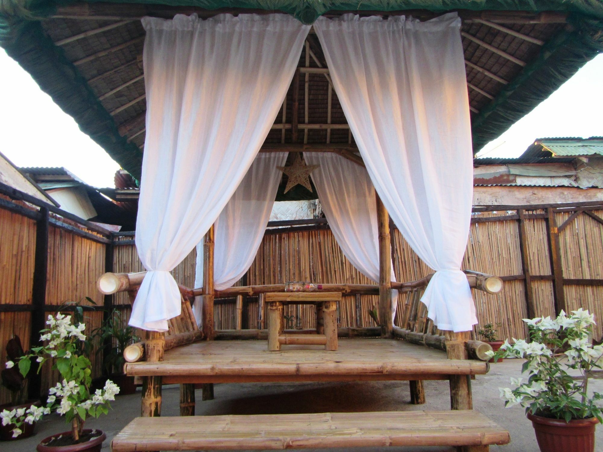 Coron Guapos Guesthouse Eksteriør billede